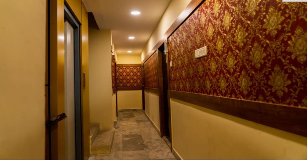 Hotel Grand Ashirwad By Wb Inn 세쿤데라바드 외부 사진